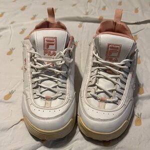 Fila Sneakers in White and Pink 7.5 Womens teen